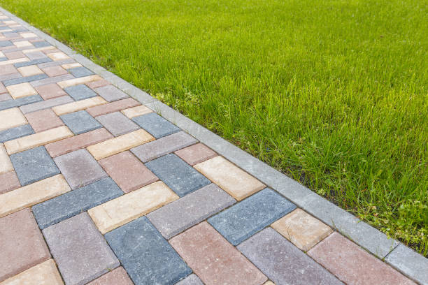 Best Decorative Driveway Pavers  in Saukville, WI